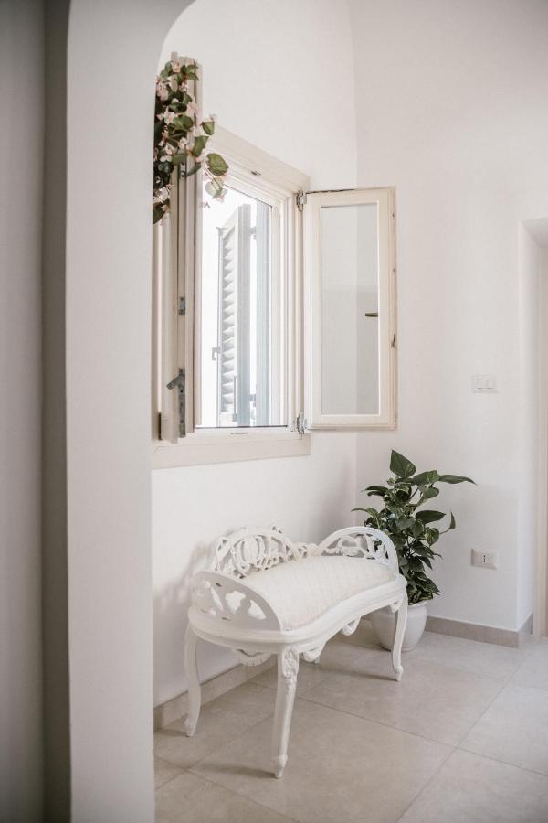 オーリア L'Arco Dell'Abate Bed & Breakfast エクステリア 写真