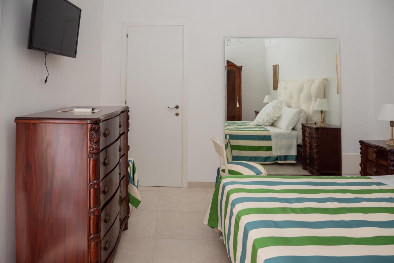 オーリア L'Arco Dell'Abate Bed & Breakfast エクステリア 写真