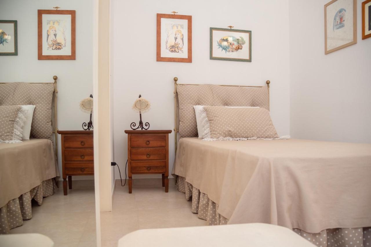 オーリア L'Arco Dell'Abate Bed & Breakfast エクステリア 写真